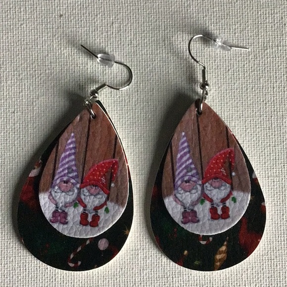 Gnome Dangle Earrings - Picture 2 of 5